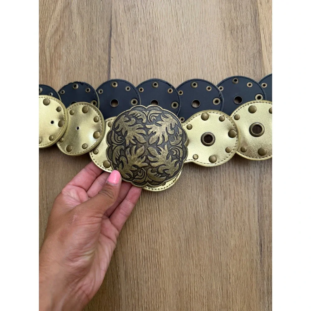 Vintage Western Concho Disc Belt Gold Black Ornate Floral Buckle Medallion Wide
